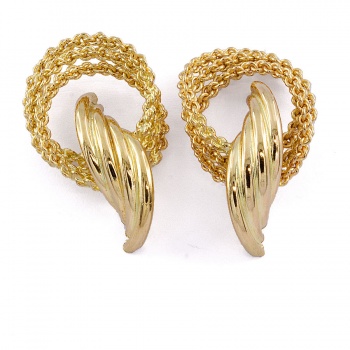 9ct gold 2.8g Stud Earrings